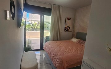 Property slide 20