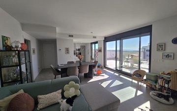 Property slide 25