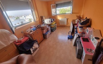 Property slide 22