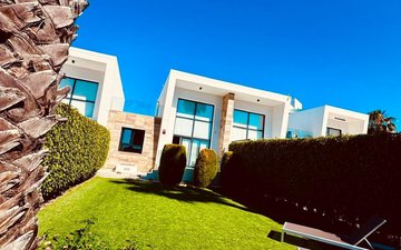 Property slide 15