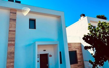 Property slide 17