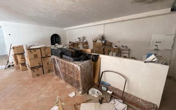 Property slide 19