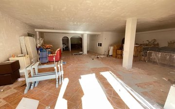 Property slide 20