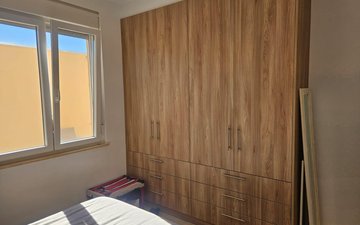 Property slide 16