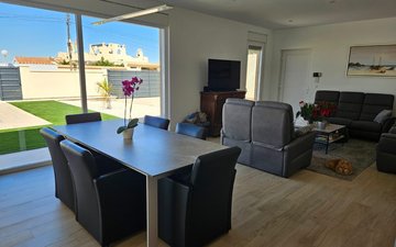 Property slide 8