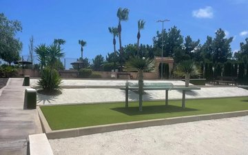 Property slide 39
