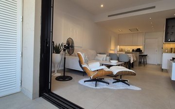 Property slide 17