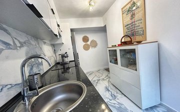 Property slide 29