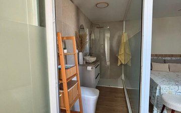 Property slide 16