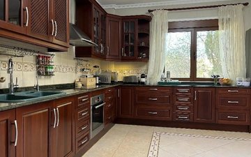 Property slide 19