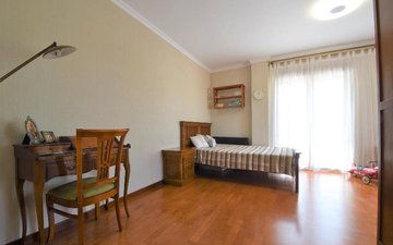 Property slide 44