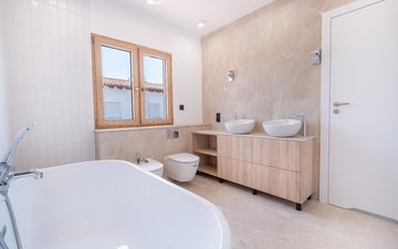 Property slide 25