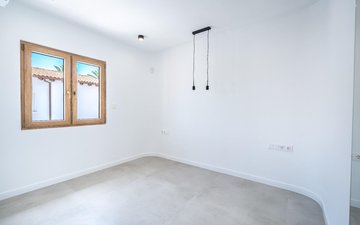 Property slide 28