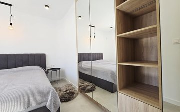 Property slide 31