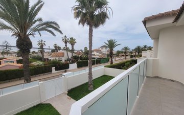 Property slide 40