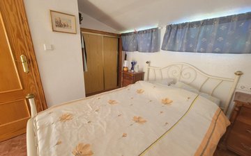 Property slide 35