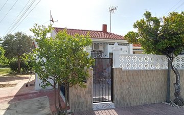 Property slide 32