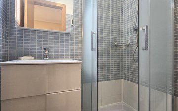 Property slide 18