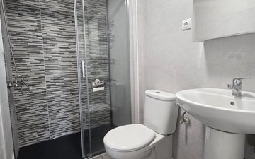 Property slide 25