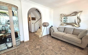 Property slide 21