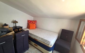 Property slide 39