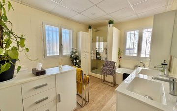 Property slide 27