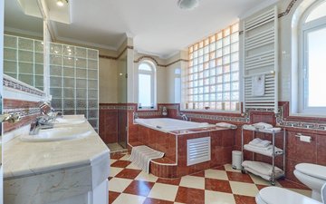 Property slide 73