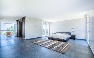 Property slide 55