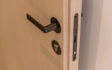 Property slide 60