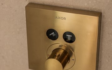 Property slide 83