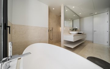 Property slide 58