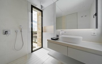 Property slide 61