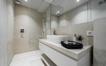 Property slide 67