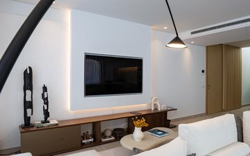 Property slide 39