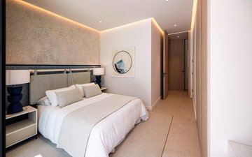 Property slide 40