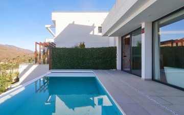 Property slide 56