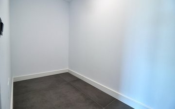 Property slide 67
