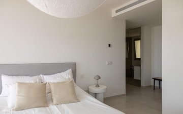 Property slide 55