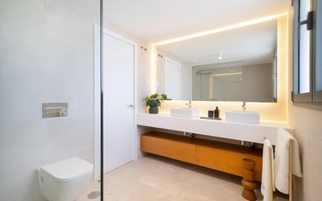 Property slide 52