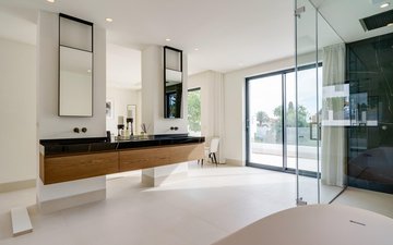 Property slide 51