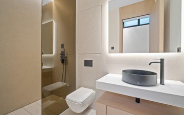 Property slide 18
