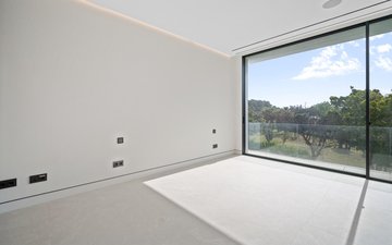 Property slide 30