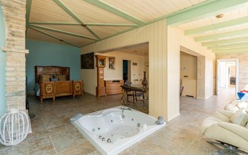 Property slide 51
