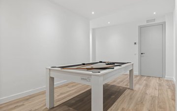 Property slide 66
