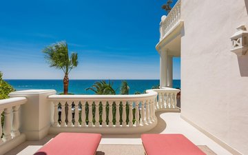 Property slide 25