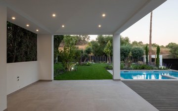 Property slide 58