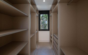 Property slide 67