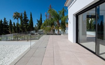 Property slide 70