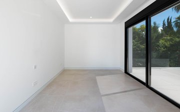 Property slide 71