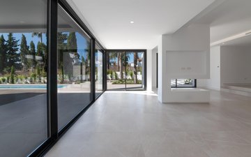 Property slide 93